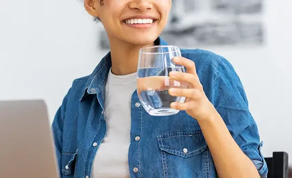 <img width="200" alt="Reasons glass water 2" src="https://www.culligan.com.py/wp-content/themes/culligan-emea/img/four-reasons-module//reasons-glass-water-2.webp" /> Reasons glass water 2
